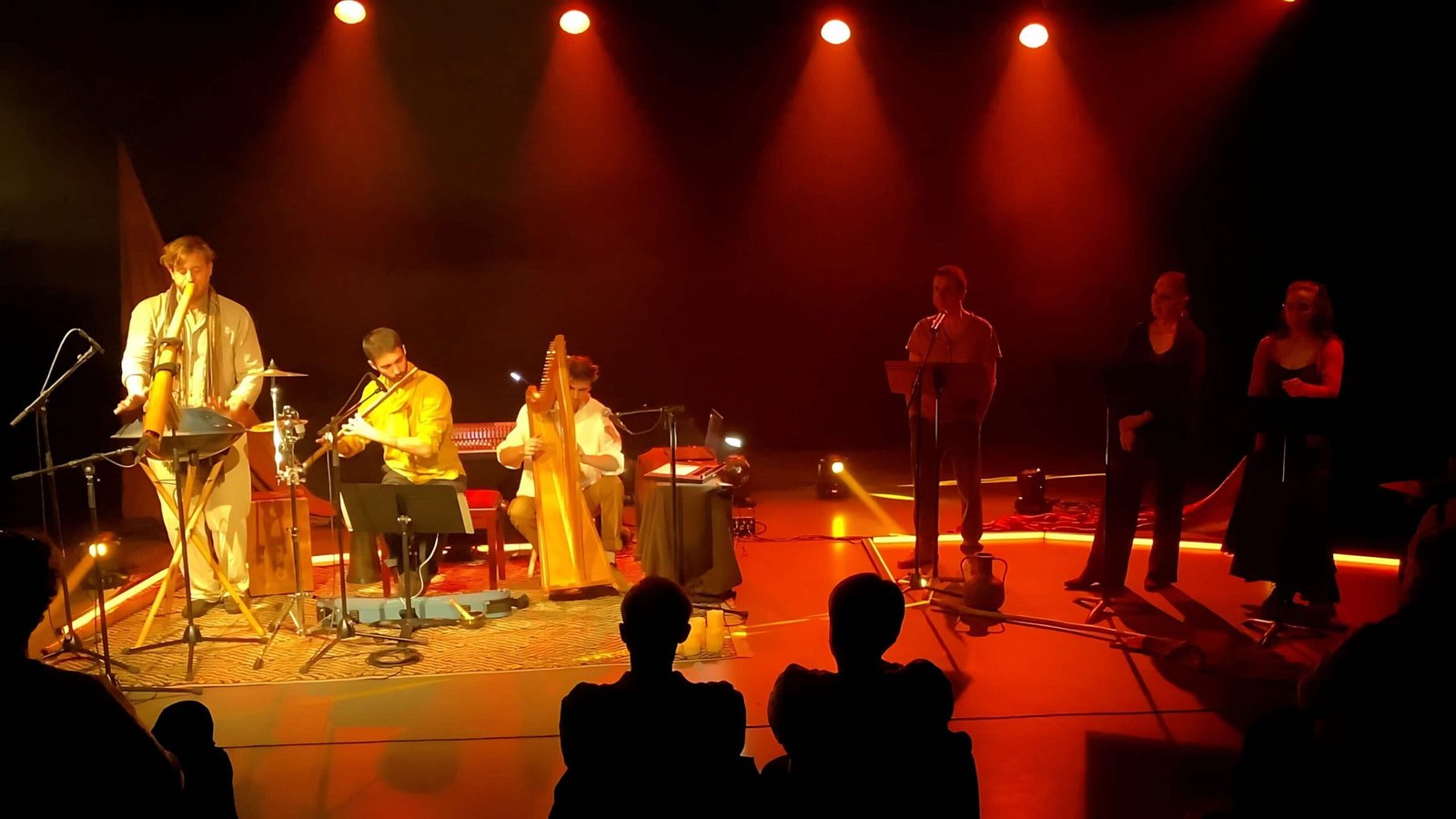 Musiciens en live pendant une immersion sonore
